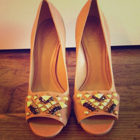 Tory Burch Shoes - HOLD FOR @tbarnea. AUTHENTIC TORY BURCH HEELS
