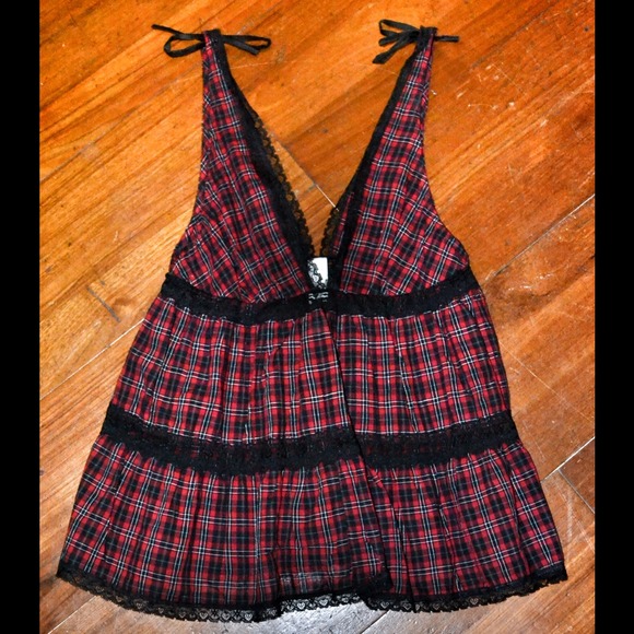 Red Plaid Top NEVER WORN!!! - Picture 1 of 3