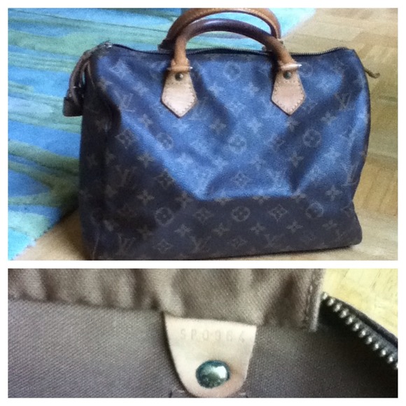 ⛔SOLD⛔Authentic Louis Vuitton speedy 30