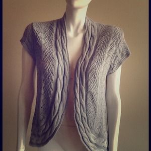 🚫🚫TRADE🚫🚫*KNITTED SWEATER VEST. BY SO.