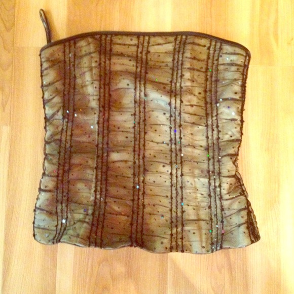 Corset like top - Picture 1 of 4