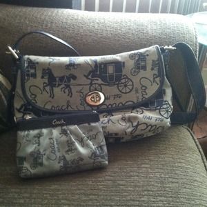 Coach purse and wallet