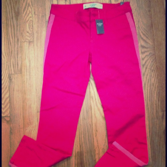 A&F stretchy pink denim w/ tuxedo stripe BNWT