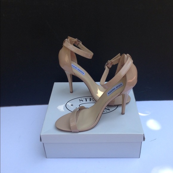 Steve Madden sandals
