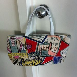 Animated Beautiful Handbag