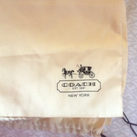💯Authentic Coach Dust Bag