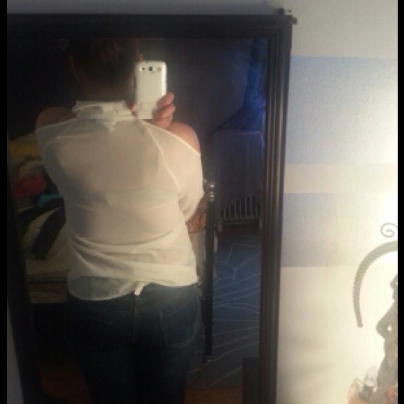 Sold - Picture 3 of 3