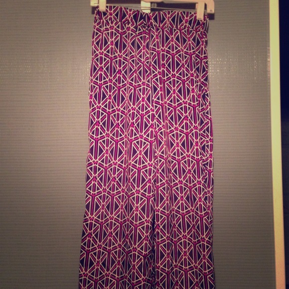 Wide leg color pants