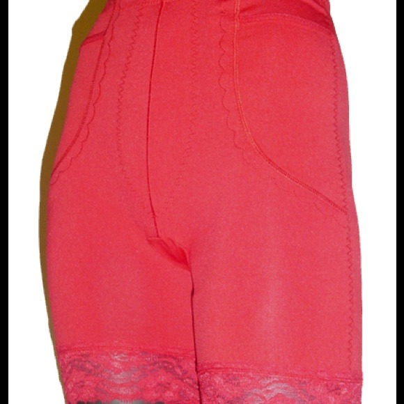 $30 RED 2x XXL Control Brief Shaper BNWT - Picture 2 of 2