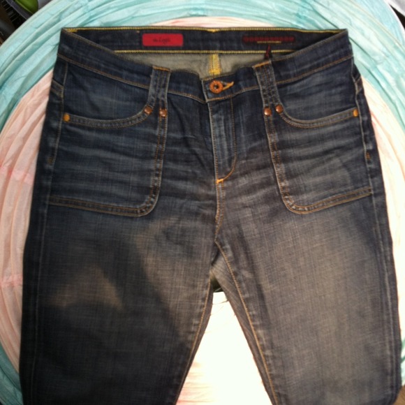 AG denim "the Logic" dark wash - Picture 2 of 2