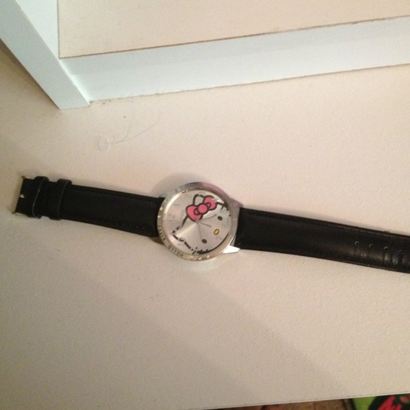 Expensive Hello Kitty Watch - Picture 2 of 2