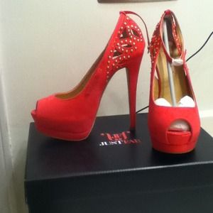 Hot pink studded heels brand new