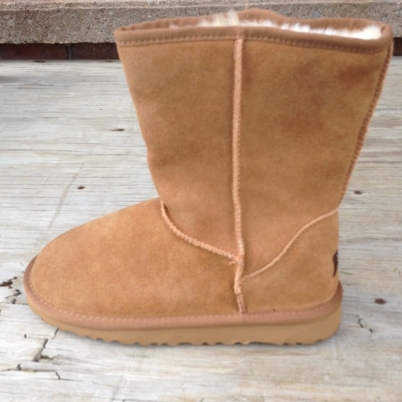 Brown ugg boots