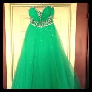 Mint Green, Mori Lee dress, by Madeline Gardener