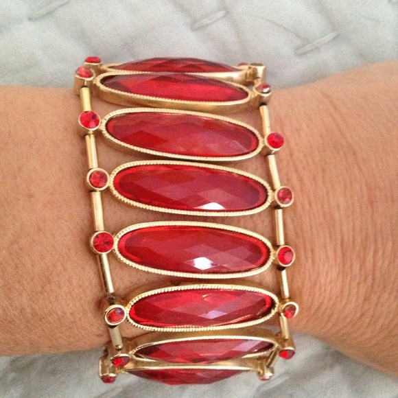 Bracelet - Picture 2 of 2