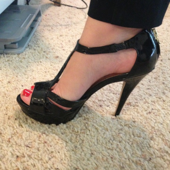 ✂Price cut! Steve Madden black pumps - Picture 3 of 3