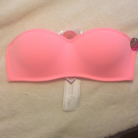 Brand new gorgeous strapless bra
