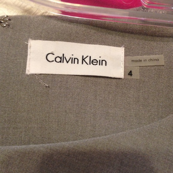 ✂ Price reduced! Calvin Klein grey shift dress - Picture 3 of 3