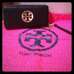Tory Burch Wallet