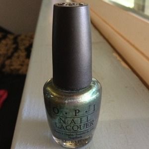 ✨Reduced✨OPI not like the movies nail polish