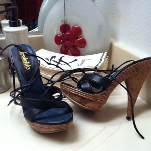 Lace up platforms, a true size 5