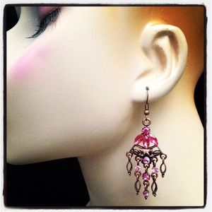 Sparkly Pink Dangle earrings💎✨NWOT