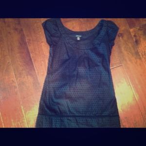 Black short sleeve top