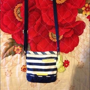 ON hold100%❤👌authentic Juicy couture cross over