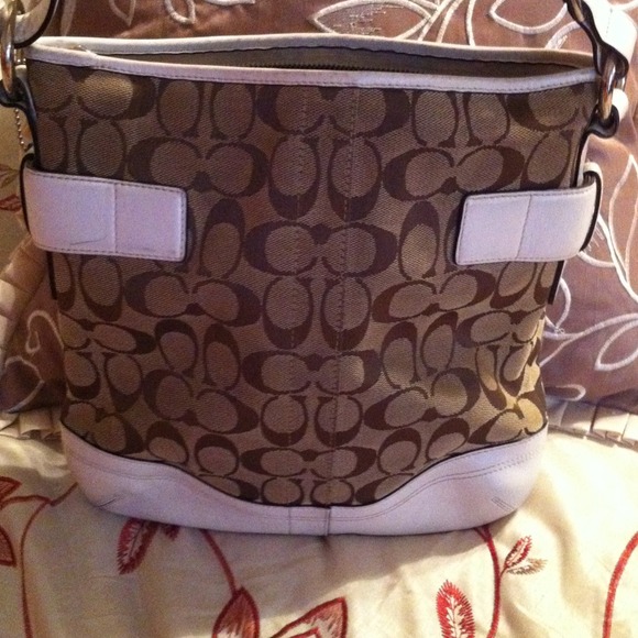 👏👏 SOLD 🎉🎉 - Picture 2 of 3