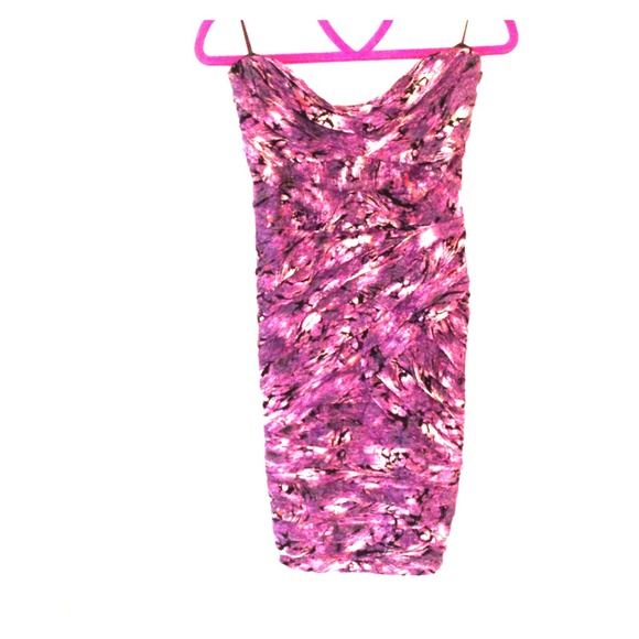 Short purple guess dress