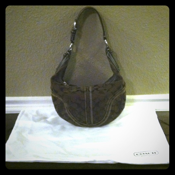 Authentic Coach purse. Never been used.