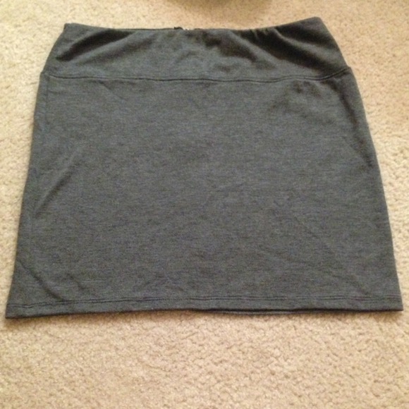 Gray xhileration high waisted skirt