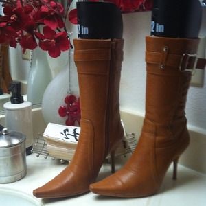📌SOLD📌 Tan knee-high boots