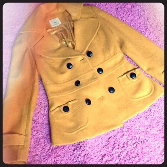 Mustard yellow pea coat from forever21.