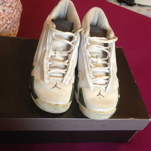 Authentic white and green Jordan XIV - Picture 2 of 4