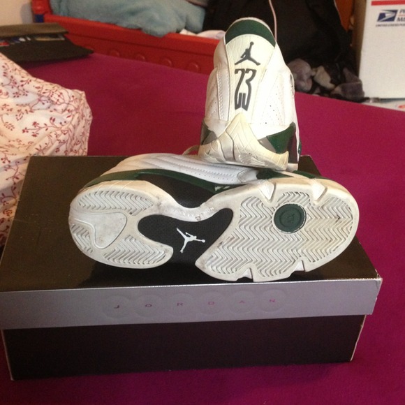 Authentic white and green Jordan XIV - Picture 4 of 4