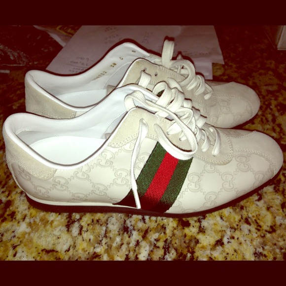 100% Authentic  Gucci shoes (Men)