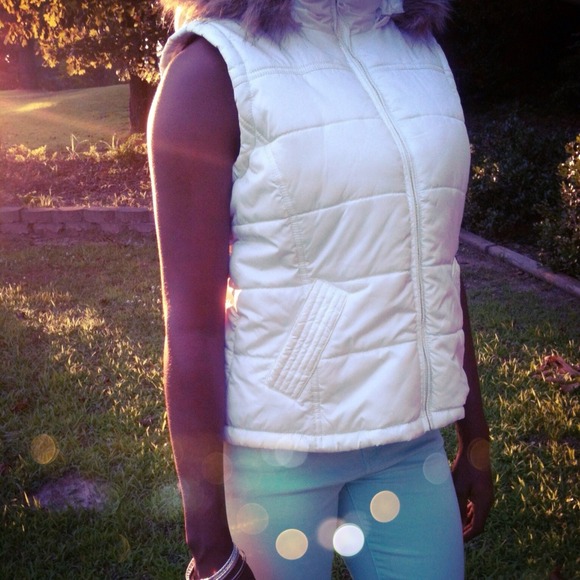 Vest. ❤💢 - Picture 2 of 2