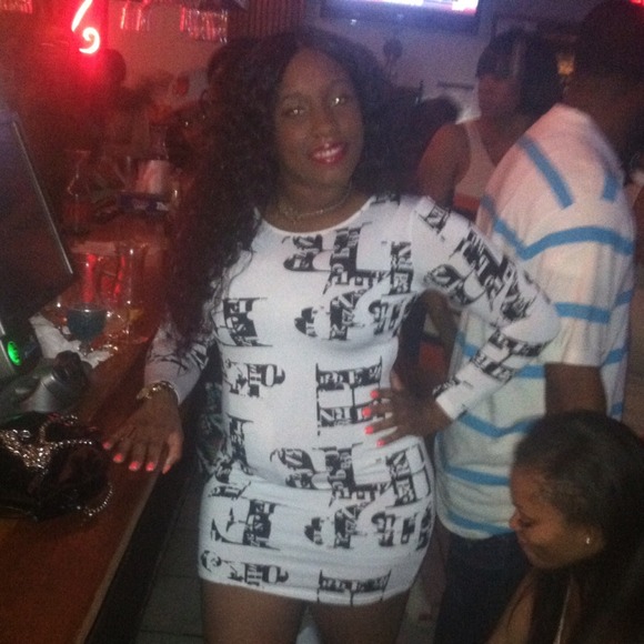 ABC DRESS - Picture 4 of 4