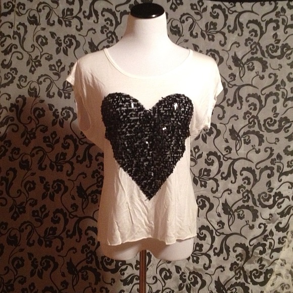 Sequins Heart Tee