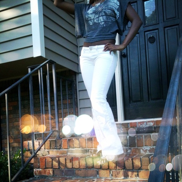 Shirt. 👚💜 - Picture 2 of 2