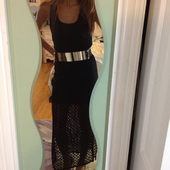 Dresses & Skirts - ✨SALE✨ Black maxi with side slits