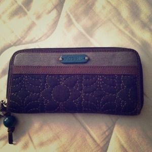 Fossil wallet