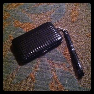Free w Purchase!! Phone 4/4S Smartphone Wristlet