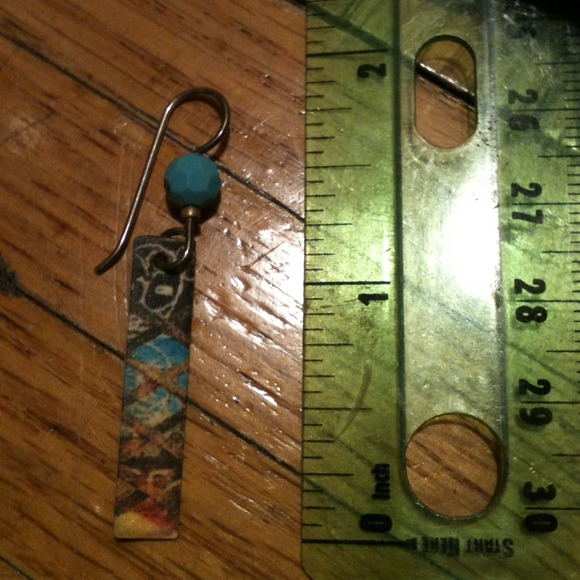 HP ⚡️Artwork Earrings - Picture 3 of 3