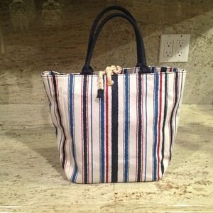 Striped bag, Great for 4th of July 🇺🇸🎆✨☺