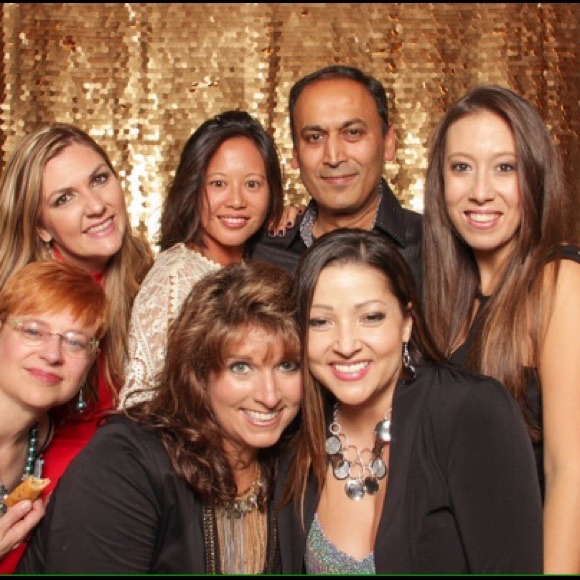 Meet your seller ⚜️ IG: Travelsforchocolate - Picture 4 of 8