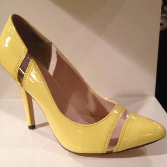 Yellow high heel