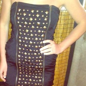 Awesome Arc & Co fitted , studded tube top dress!