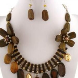 Wooden Necklace Set